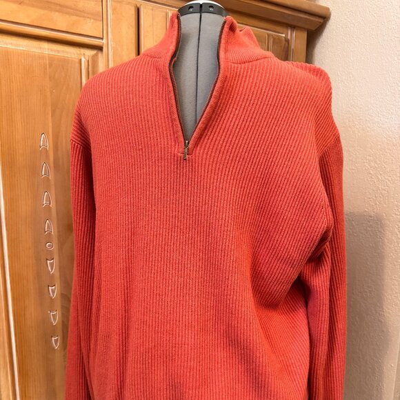 IZOD COTTON MEN'S SWEATER MADE IN JORDON * VERY CLEAN AND ONLY SLIGHTLY WORN - Picture 1 of 4
